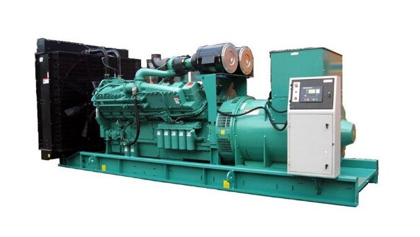 乌鲁木齐全新常柴200kw大型柴油发电机组